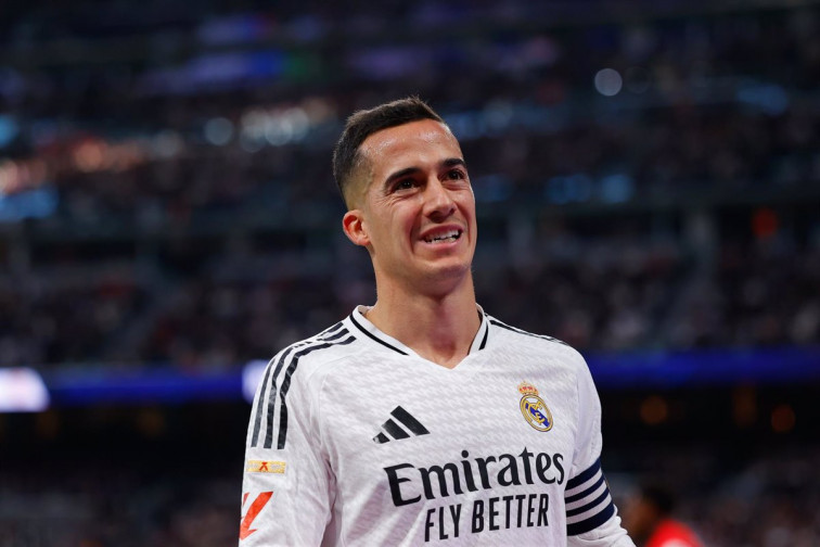 Lucas Vázquez, el gallego más laureado de la historia del fútbol, tiene ya pie y medio fuera del Real Madrid