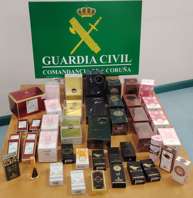 Perfumes incautados en una feria de A Coruña