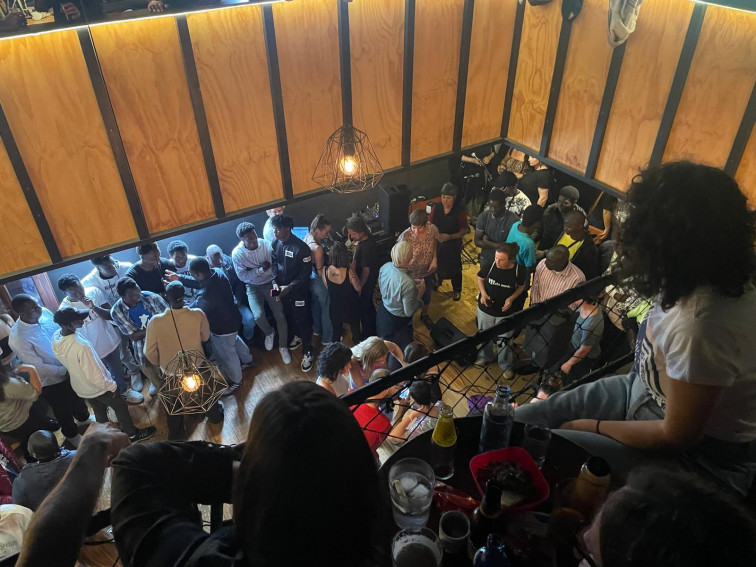 Fiesta de confraternización con los migrantes instalados en Bueu