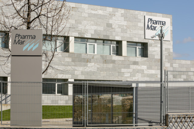Archivo - Entrada a la sede de PharmaMar, empresa que anunció el pasado martes día 3 de marzo que podría contar en menos de un mes con un tratamiento para tratar el actual brote de coronavirus, denominado Covid-19, en Colmenar Viejo/Madrid (España), a 5 d