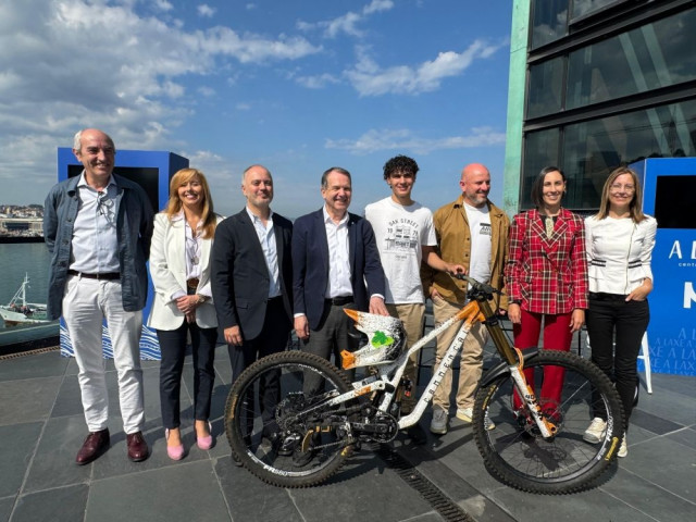 Imagen de la presentación de descenso de O Marisquiño.