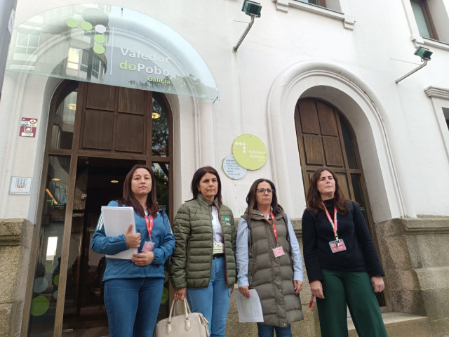 La Xunta de personal de A Coruña-Cee presenta un escrito a la Valedora do Pobo