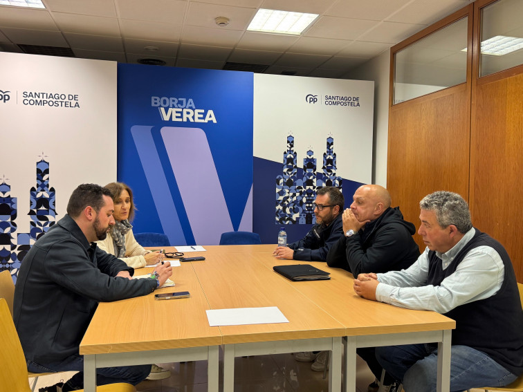 El PP acusa a la alcaldesa de Santiago de 