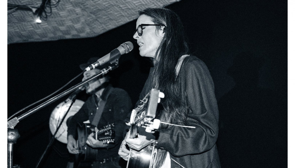 Vega y Eladio y los seres queridos