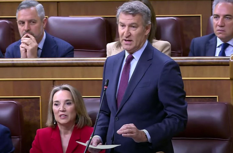 Feijóo exige la dimisión e Sánchez por los WhatsApps con Ábalos y el presidente rebate criticando 