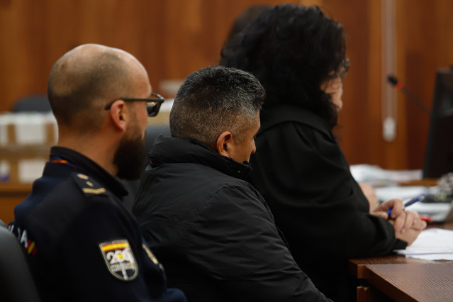 El acusado en la sección quinta de la Audiencia Provincial de Pontevedra.