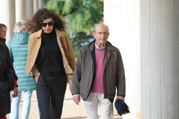 Ex-directivos de 'El Correo Gallego' en el juzgado por el desvío de fondos