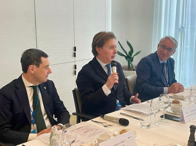 El director xeral de Relacións Exteriores e coa Unión Europea, Jesús Gamallo, ha destacado en el Comité de las Regiones el nuevo Plan Gallego de Investigación e Innovación 2025-2027 con 1.310 millones de euros de inversión pública.