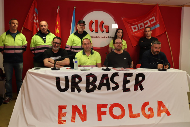 Comité de empresa de Urbaser en rueda de prensa.