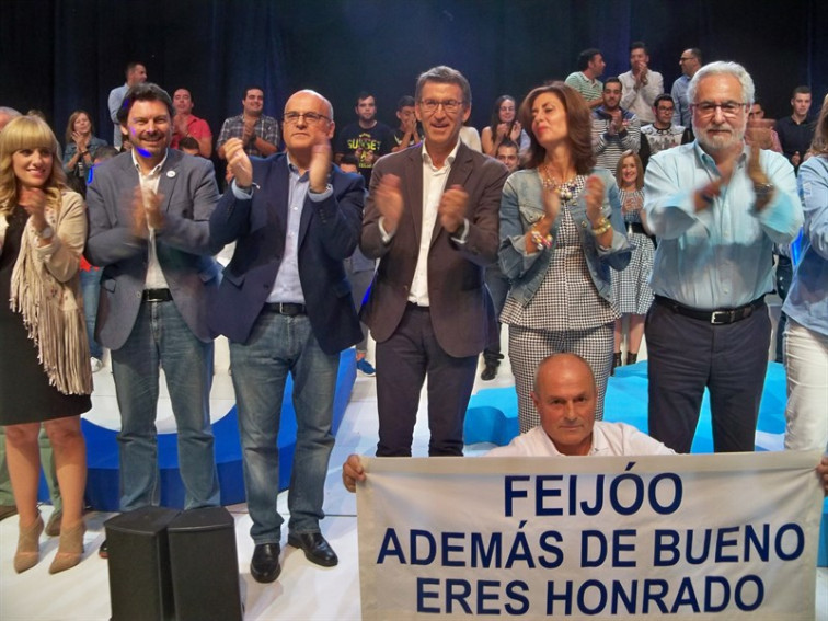 ​A xunta electoral abre expediente de sanción a Feijóo e Baltar por actos e anuncios prohibidos