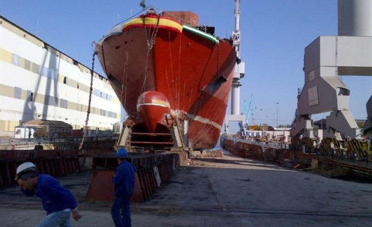 ​Vulcano pecha a venda do 'ferry' a medio facer, que suporá traballo para 14 meses