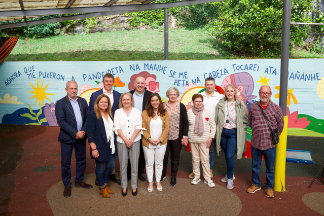 Acto de homenaje del Ayuntamiento de A Coruña a dos cantareiras