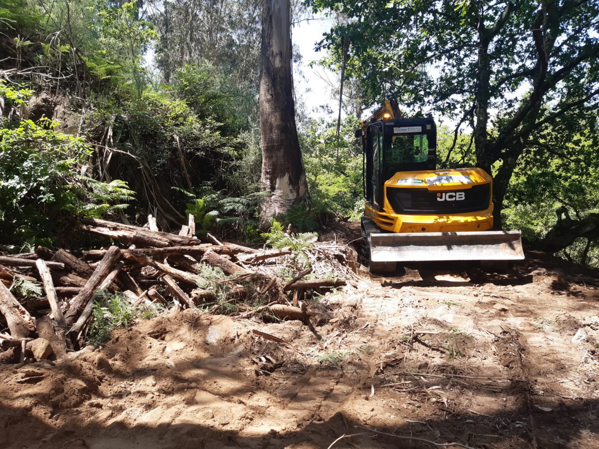 Obras para la senda al lado del Mosteiro de Conxo