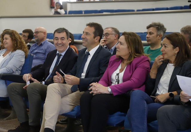 Rodríguez y Villares este jueves en Vigo.