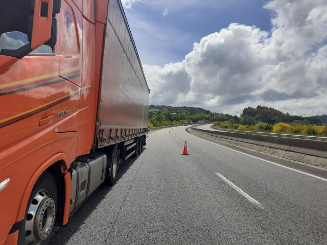 Vertedura en San Sadurniño.
