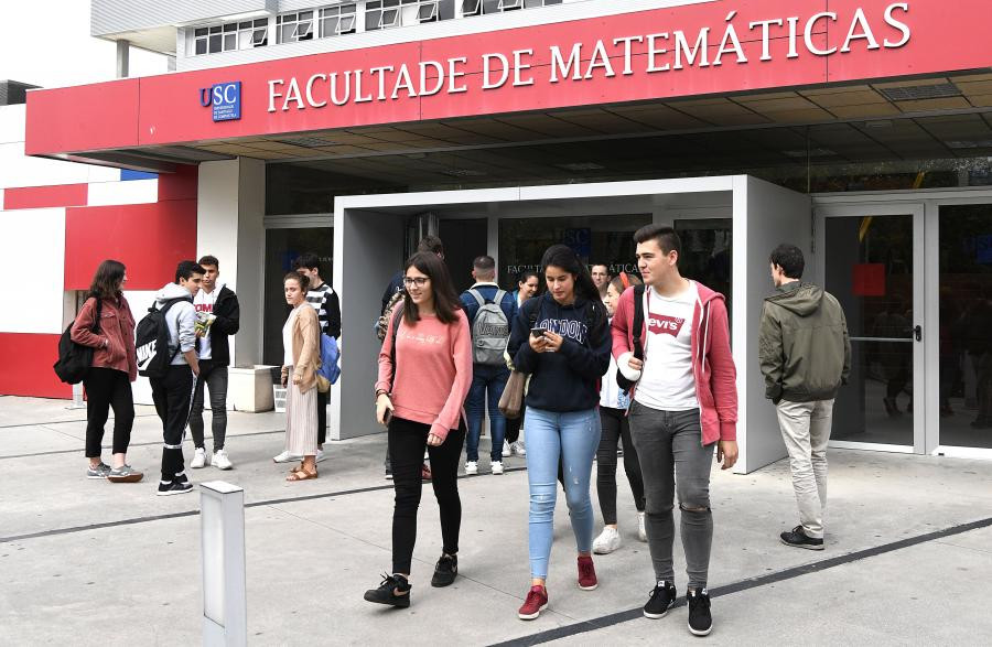 Facultad de matemu00e1ticas de la USC