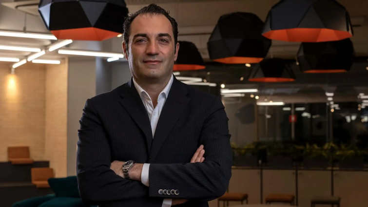 Así es Antonio Filosa, el nuevo CEO de Stellantis y recambio de Carlos Tavares