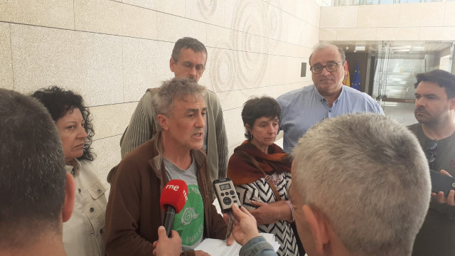 Representantes de la Rede para o Decrecemento junto a Antonio Turiel, a 28 de mayo de 2025.