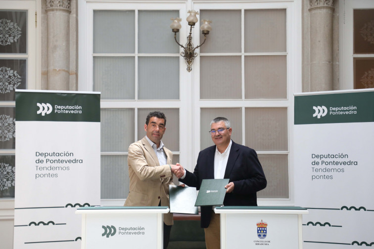 Deputación de Pontevedra invierte más de 1 millón de euros en el fútbol de Ribadumia, hogar de Louzán, presidente de la RFEF