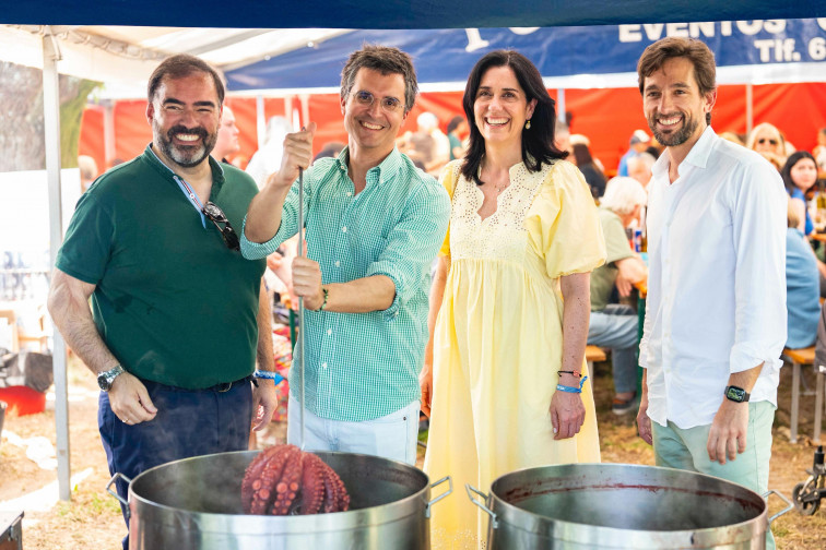 Fiestas de la Ascensión en Santiago: lugar de encuentro para dirigentes de los principales partidos políticos