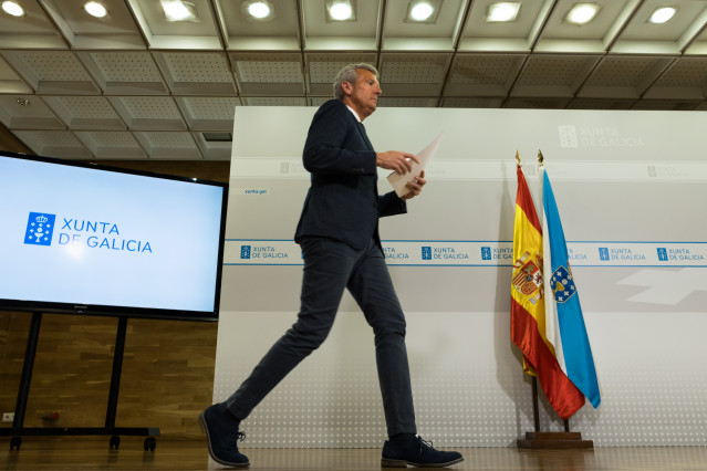 Rueda, antes de la comparecencia ante los medios posterior al Consello.