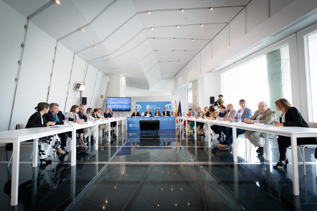 Rueda preside la Comisión Interdepartamental de Coordinación da Ordenación do Litoral.