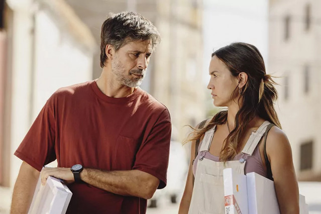 Hugo Silva y Megan Montagner en 'La buena suerte'