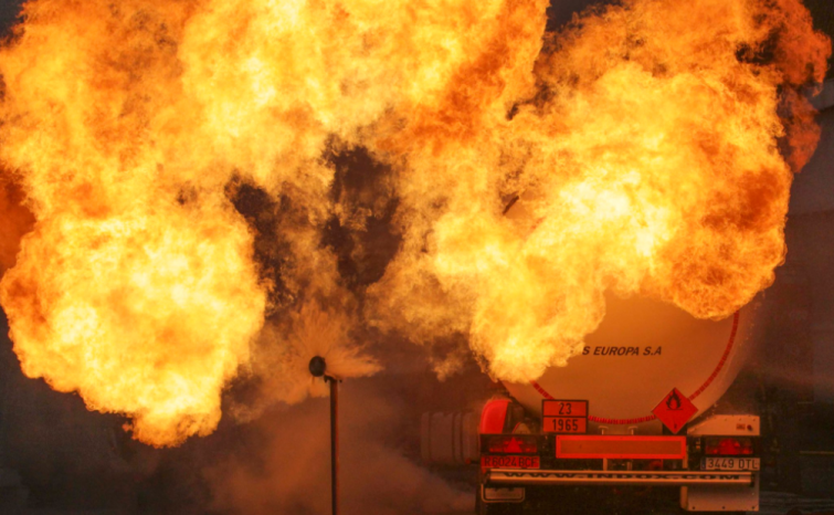 FOTOGALERÍA | Simulacro de accidente de mercancías peligrosas en A Coruña