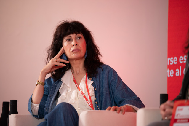 Archivo - La ministra de Igualdad, Ana Redondo, durante el ágora 'Igualdad para transformar Castilla y León