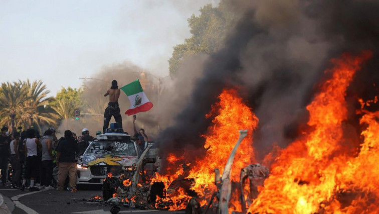 Toque de queda en Los Ángeles por la violencia por las protestas, con Trump endureciendo la respuesta