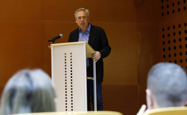 El conselleiro de Sanidade, Antonio Gómez Caamaño, en Ferrol