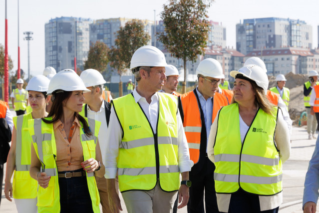 Allegue, Rueda y Ortiz este miércoles en Navia.
