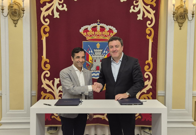 El alcalde de Ferrol, José Manuel Rey Varela, y el presidente de la Diputación de A Coruña, Valentín González Formoso.