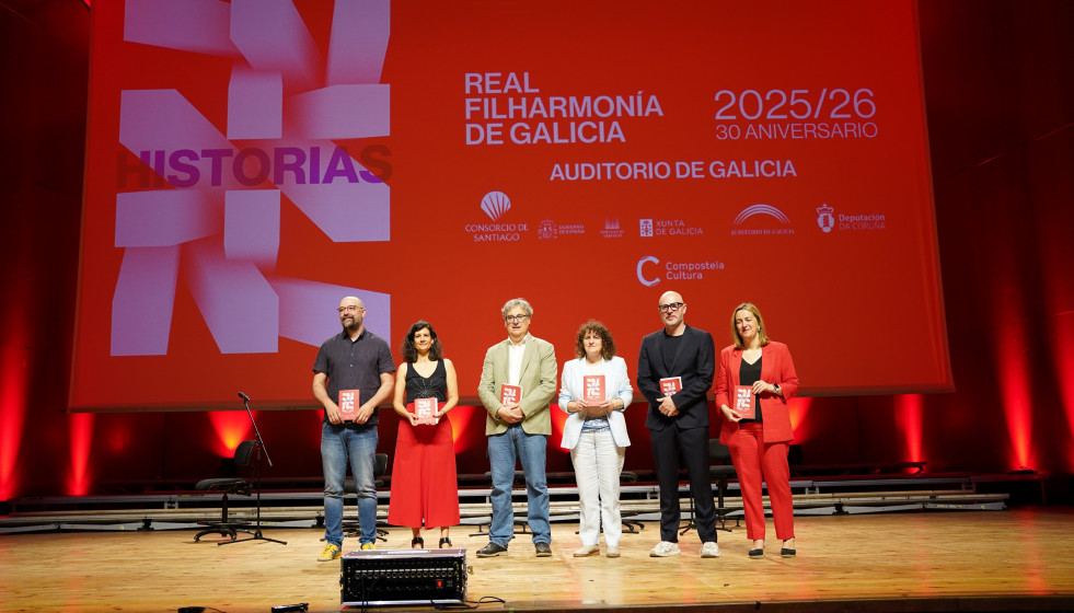 La alcaldesa de Santiago, Goretti Sanmartín, en la presentación de la temporada de la Real Filharmonía de Galicia 2025/26.