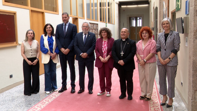Primera reunión del Patronato de la Fundación del Panteón dos Galegos Ilustres, en el Pazo do Hórreo, en Santiago de Compostela