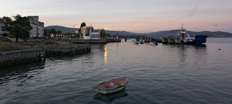 Pesar en A Guarda por la muerte de un vecino que cayó en una zona rocosa del puerto