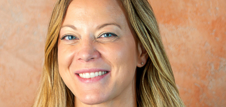 Relevo en la cúpula de Endesa en Galicia tras doce años