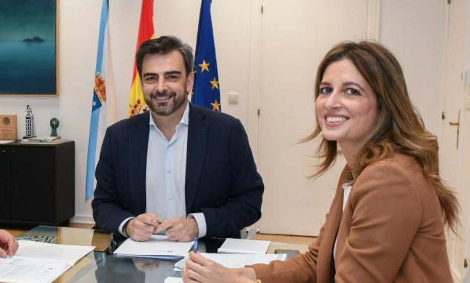 Diego Calvo, conselleiro, y Natalia Prieto, directora xeral, se casan