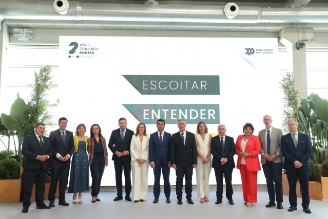 Acto de balance de dos años de gobierno de la Diputación Provincial de Pontevedra, presidida por Luis López.