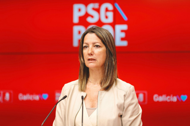 La secretaria de Organización del PSdeG, Lara Méndez, en rueda de prensa, a 3 de julio de 2025.