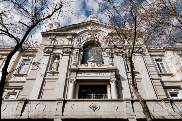 Archivo - Fachada del Tribunal Supremo, a 27 de febrero de 2025, en Madrid (España). El instructor del 'caso Koldo' interroga esta semana como testigo a la que fuera pareja de José Luis Ábalos durante dos años, que ha aflorado en la causa porque se habría