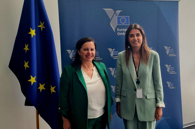 La eurodiputada del BNG, Ana Miranda, con la Defensora del Pueblo Europeo, Teresa Anjinho.
