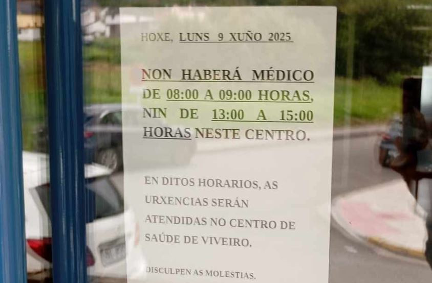 Cartel en consultorio de O Vicedo informado que no hay mu00e9dico el 3 de junio