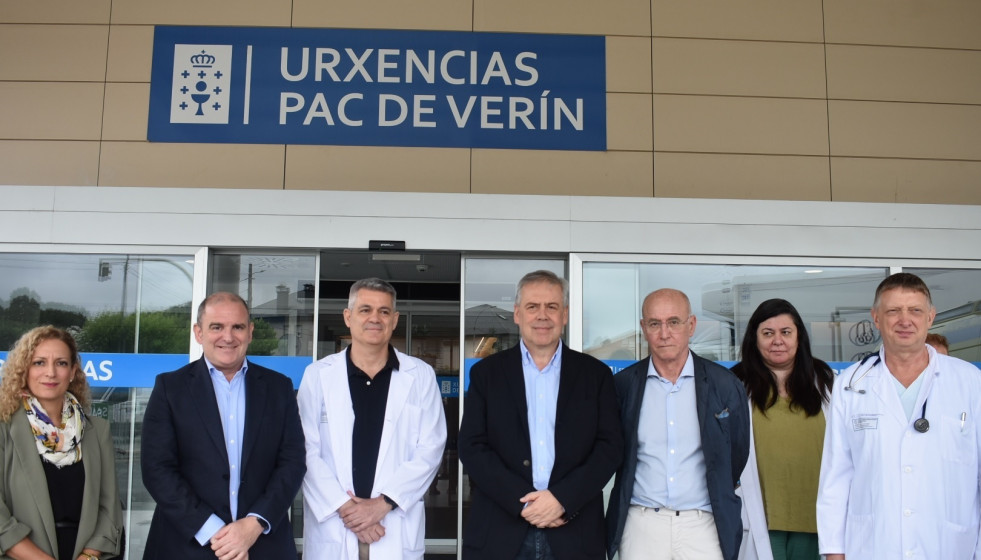 El conselleiro de Sanidade, Antonio Gómez Caamaño, visita las nuevas urgencias de Verín (Ourense).