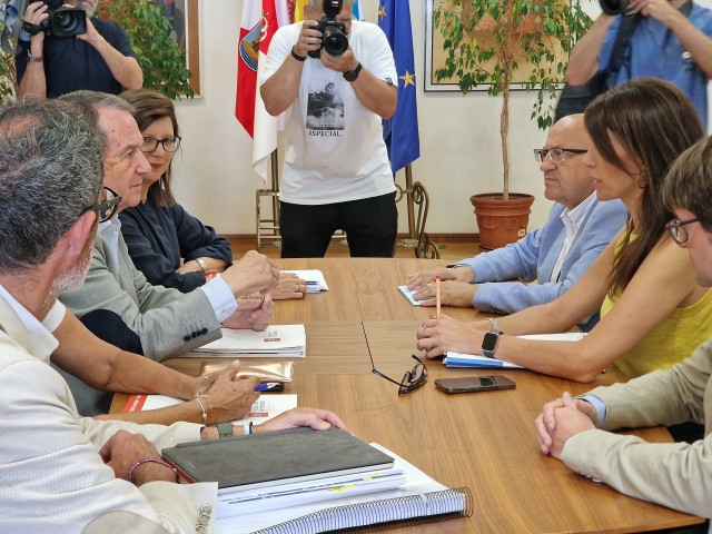 Reunión entre Abel Caballero y María Martínez Allegue.