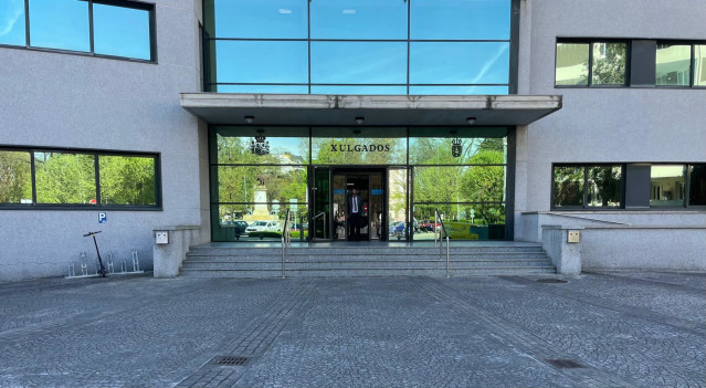 Archivo - Fachada del edificio del Juzgado de lo Penal número 2 de Lugo. En Lugo, a 22 de mayo de 2024.