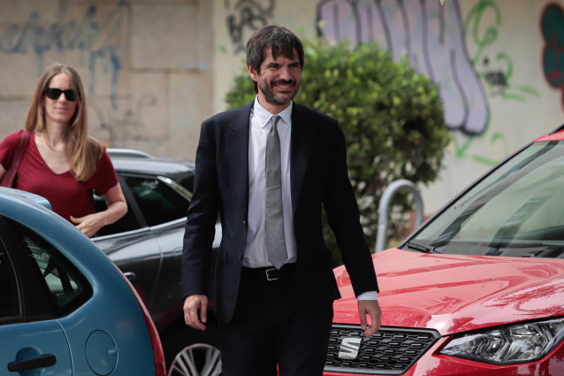 El ministro de Cultura, Ernest Urtasun, en Vigo este jueves.