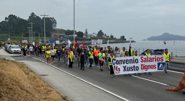 Manifestación de los trabajadores de Aludec en Pontevedra.