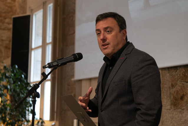 Archivo - El presidente de la Diputación de A Coruña, Valentín González Formoso