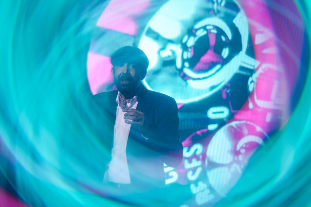 Archivo - El cantante Juan Luis Guerra, durante su actuación en el Wizink Center, a 9 de julio de 2024, en Madrid (España).